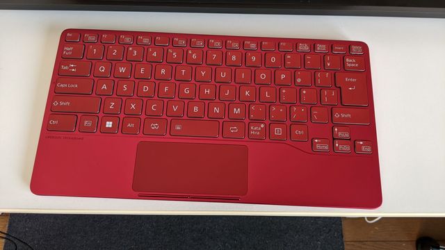 LIFEBOOK UH Keyboard (Garnet Red)